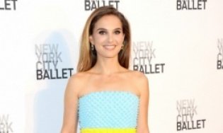 Natalie Portman, Scarlett Johansson Debate "Is The Gaza War Really Over?"